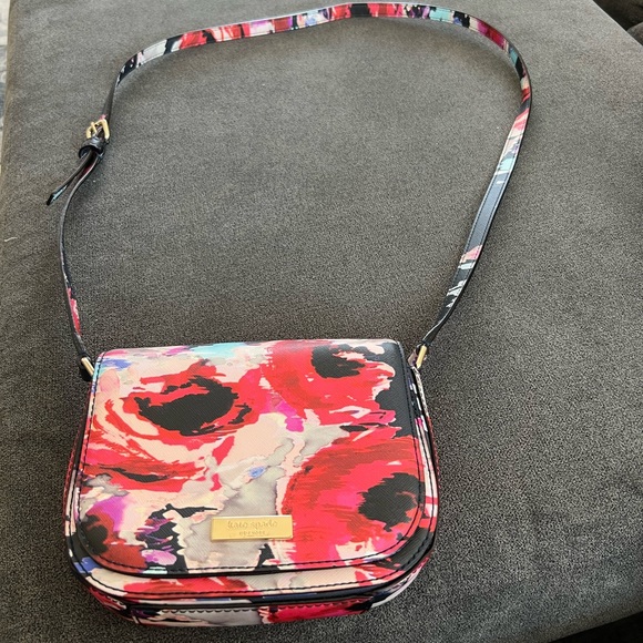 kate spade Handbags - Kate Spade - Carsen Laurel Way Crossbody